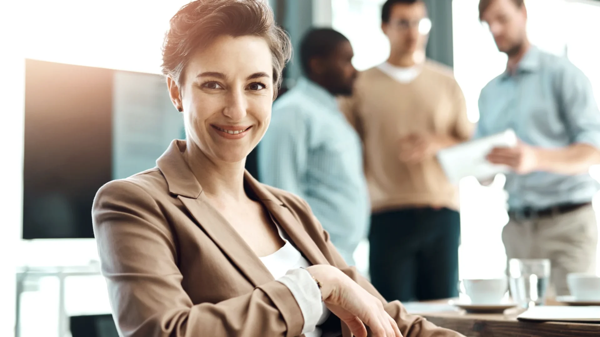 shes-a-star-employee-2025-04-06-10-01-11-utc-ezgif.com-jpg-to-webp-converter